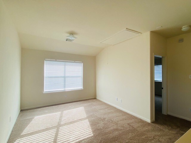 Building Photo - 2018 Running Brook Ln