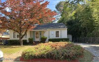 Building Photo - 307 Hickory St