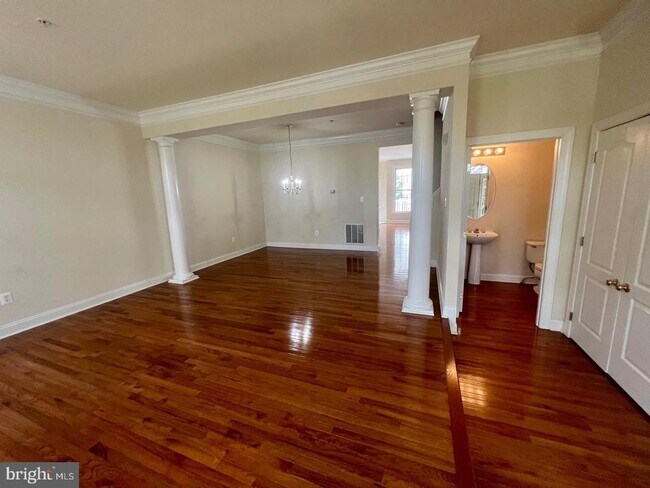 Building Photo - 22106 Fair Garden Ln