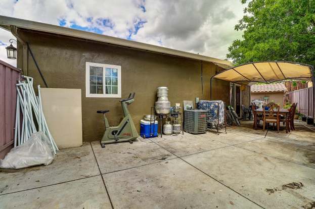 Building Photo - 384 Mccovey Ln