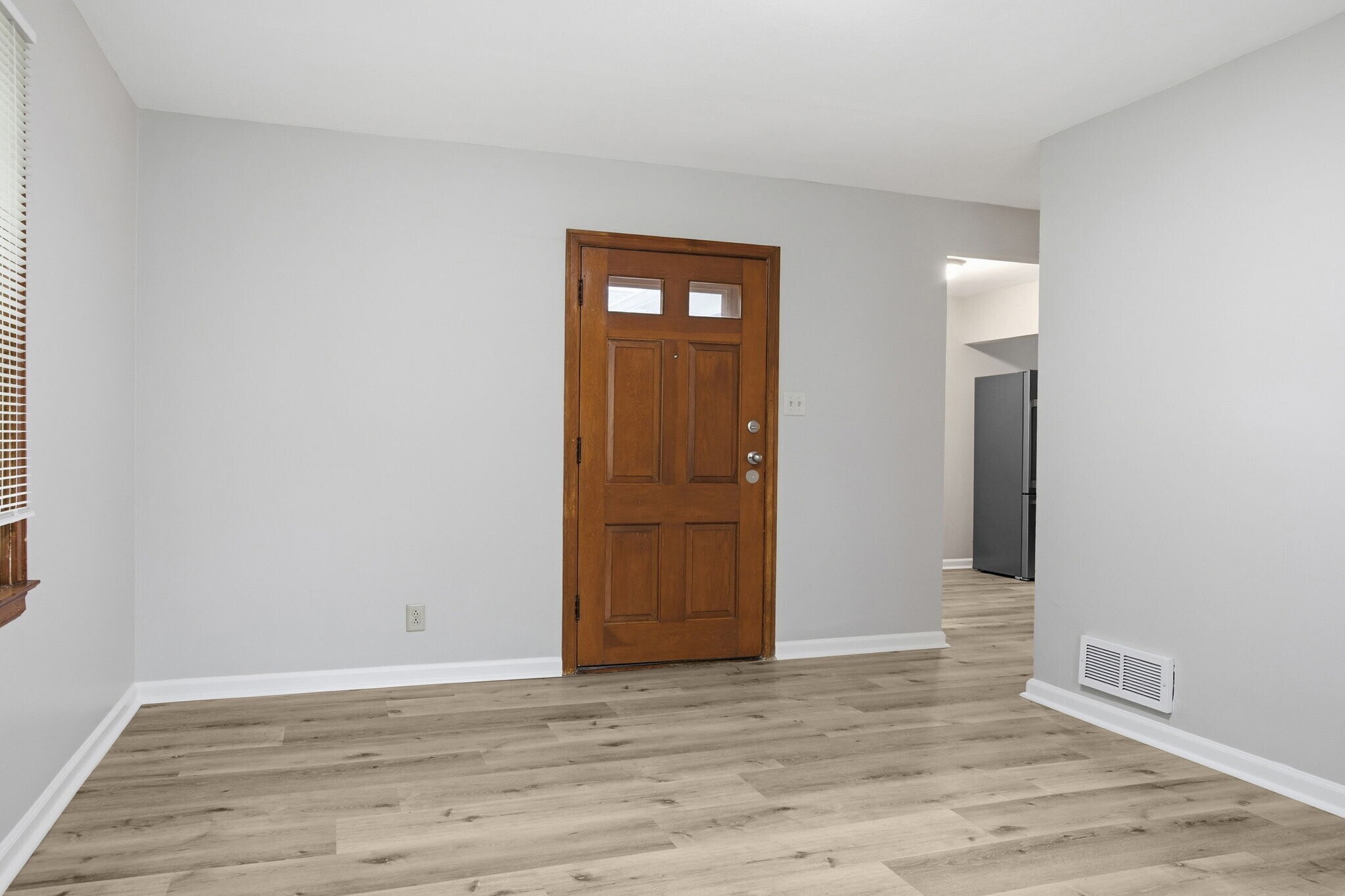 Building Photo - 4612 Rookwood Ave