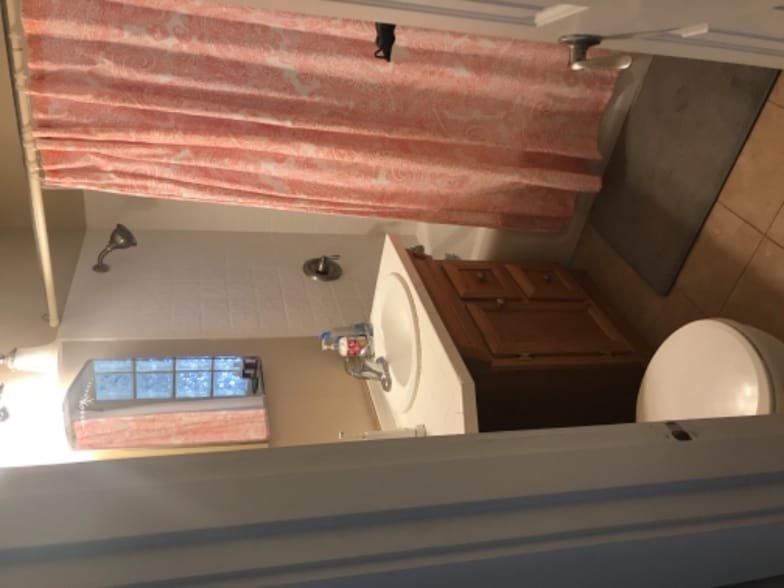 Building Photo - 1150 S Jackson St