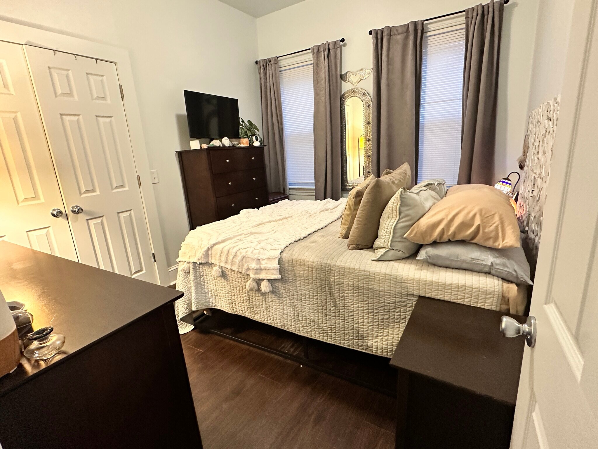 Building Photo - 85 Leonard Ave