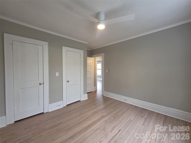 Building Photo - 200 E 2nd St