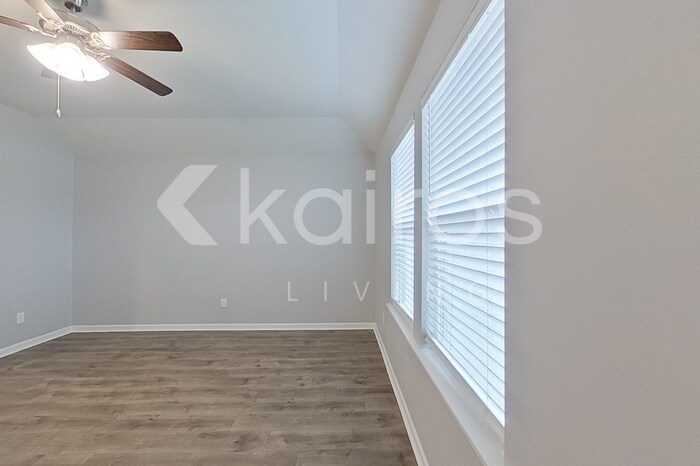 Building Photo - 116 SANTIAGO COURT