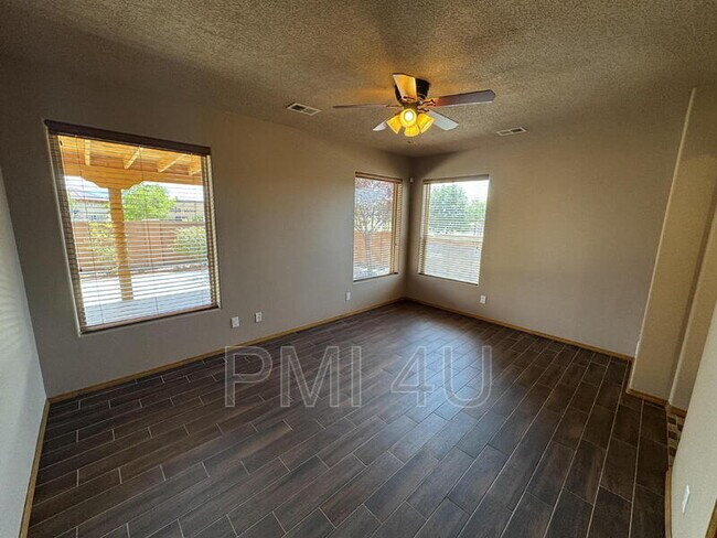 Building Photo - 4924 Costa Maresme Dr NW