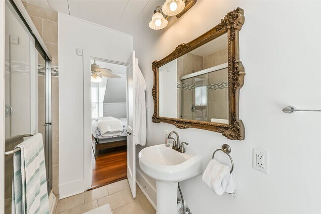 Building Photo - 3301 Ave N Ursuline St