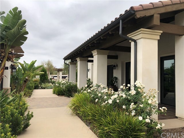 Building Photo - 220 Buena Vida Dr