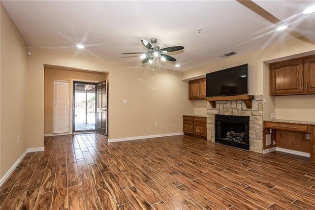 Building Photo - 3762 Vitruvian Way