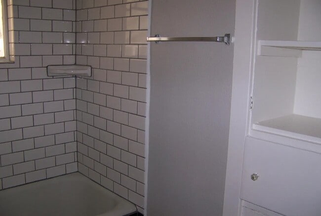 Building Photo - 3805 N 9th Pl