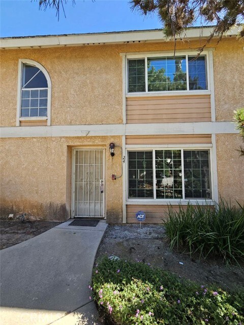 Primary Photo - 12235 Pine St