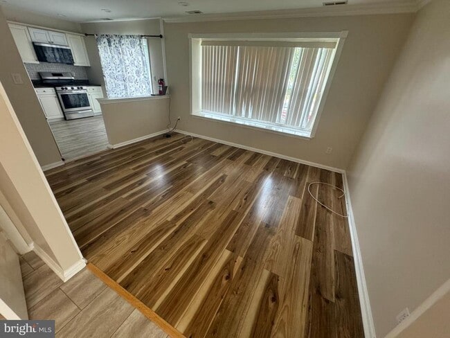 Building Photo - 401 Kirby Way