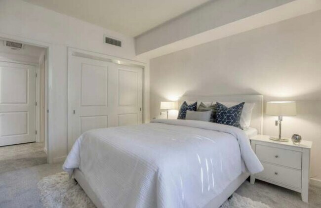 Building Photo - 1488 El Camino Real