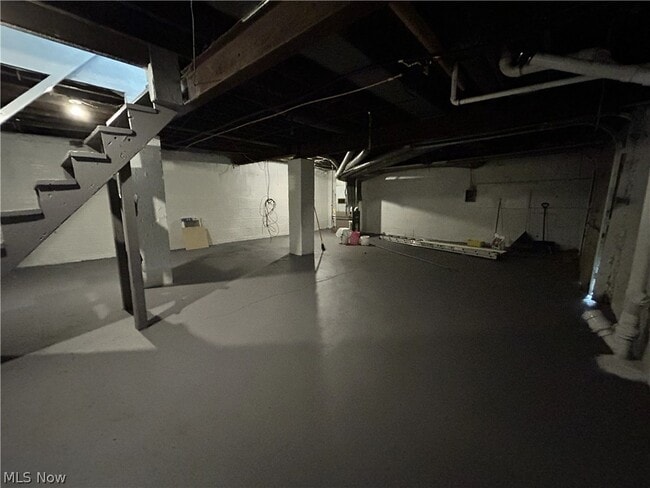 Building Photo - 3631 Sunset Blvd