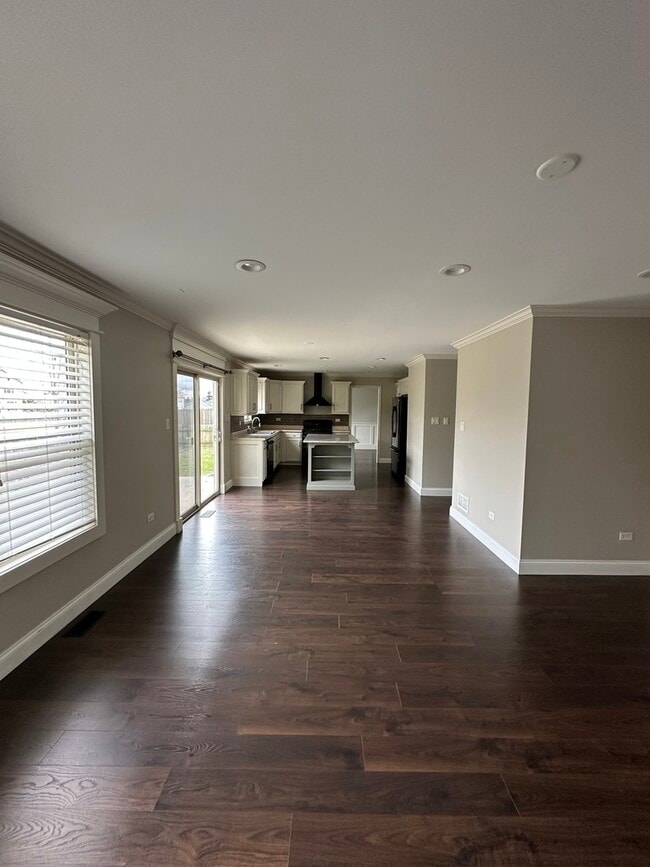 Building Photo - 1258 Lasser Dr