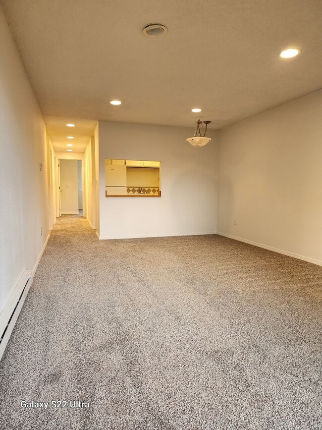 Building Photo - 3430 I St NE