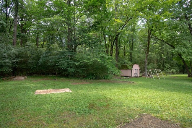Building Photo - 5320 Timberland Dr