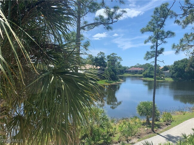 Primary Photo - 27080 Lake Harbor Ct