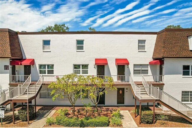 Building Photo - 9201 Tudor Dr