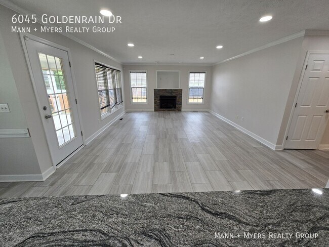 Building Photo - 6045 Goldenrain Dr
