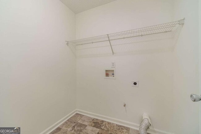 Building Photo - 1850 Lily Stem Trail NE