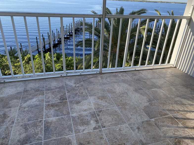 Balcony - 2875 Palm Beach Blvd