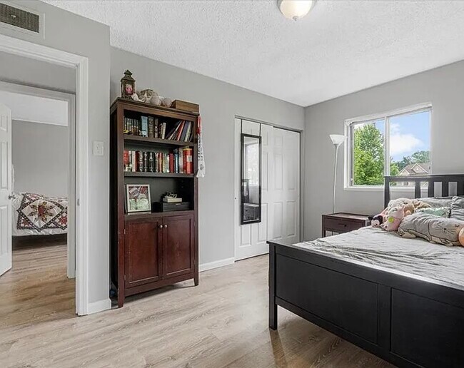 Building Photo - 284 Ramsey Ln