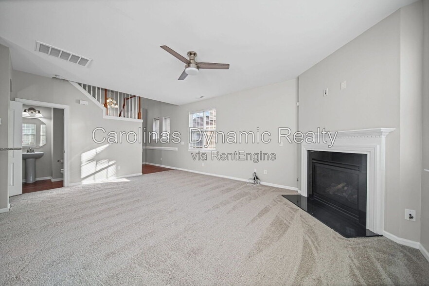 Building Photo - 5470 Allison Ln