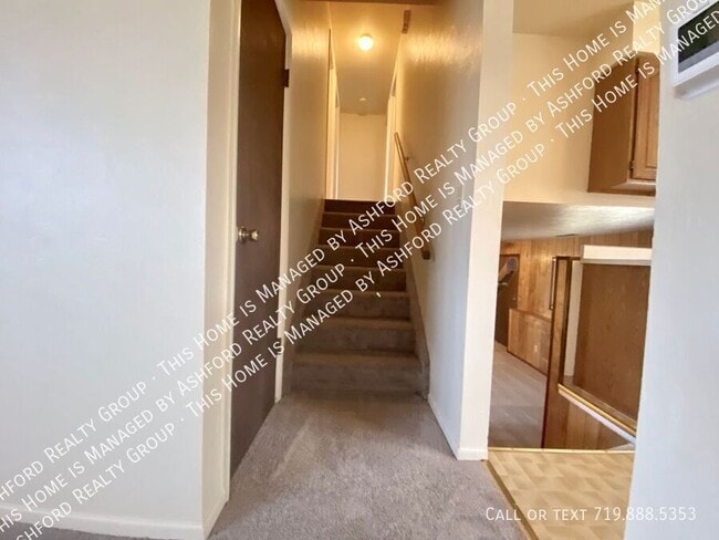 Building Photo - 4262 N Hammock Dr