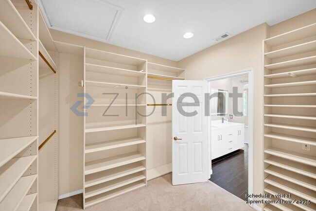 Building Photo - 3646 Cll Jazmin