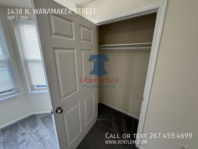 Building Photo - 1438 N Wanamaker St