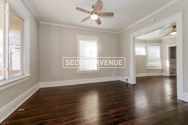 Building Photo - 2530 Mersington Ave