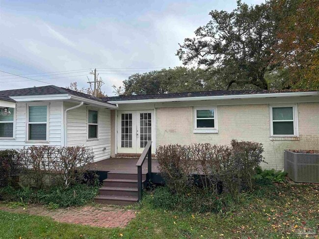 Building Photo - 1240 E Jordan St