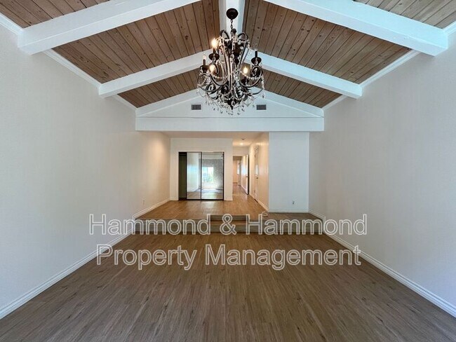 Building Photo - 5710 Jumilla Ave