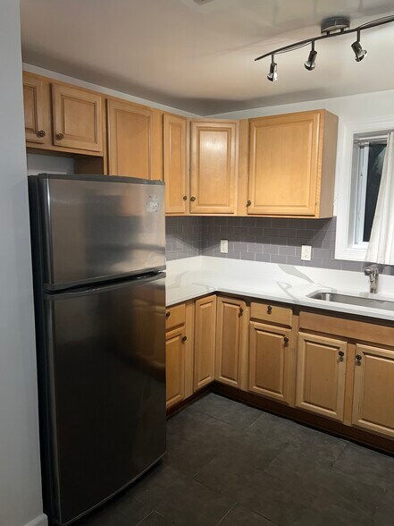 Building Photo - 4312 4th St NW