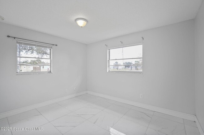 Building Photo - 93 Prospect Ave