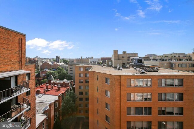Building Photo - 1718 P St NW