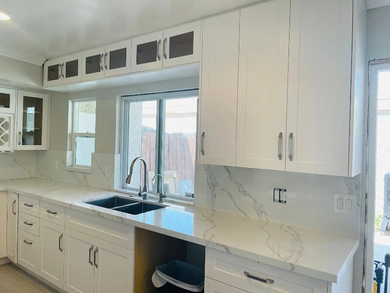 Building Photo - 1419 N Elderberry Ave