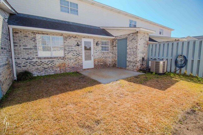 Building Photo - 4271 Park Way Ln