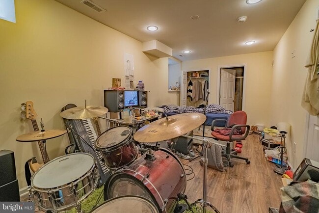 Building Photo - 3707 Powelton Ave