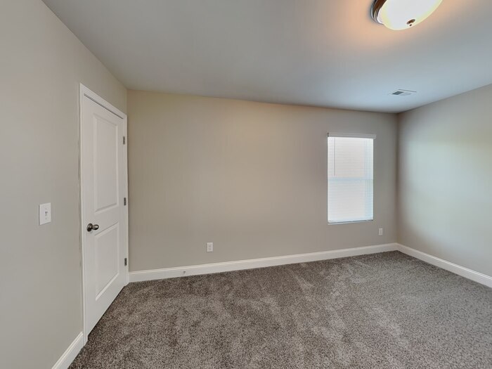 Building Photo - 3645 Massey Ridge Ct