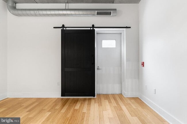 Building Photo - 1352 South St