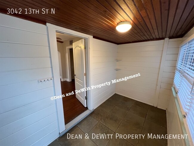 Building Photo - 3042 13th St N