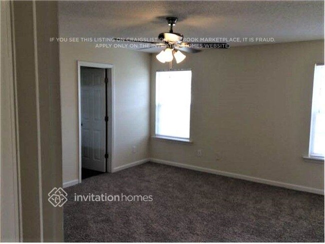 Building Photo - 8020 Caliber Woods Dr