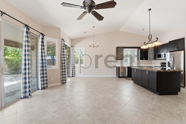 Building Photo - 10457 E Star of the Desert Dr