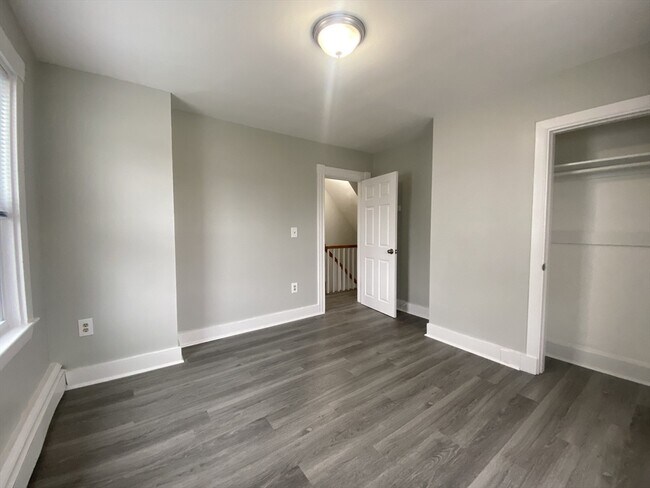 Building Photo - 2 Swetts Ct