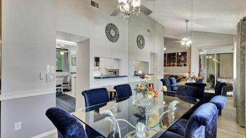 Building Photo - 402 Sea Oats Dr