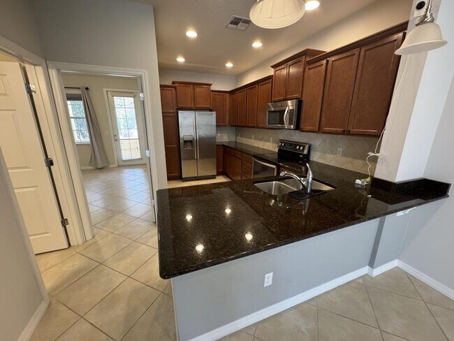 Building Photo - 11902 Lorenza Ln