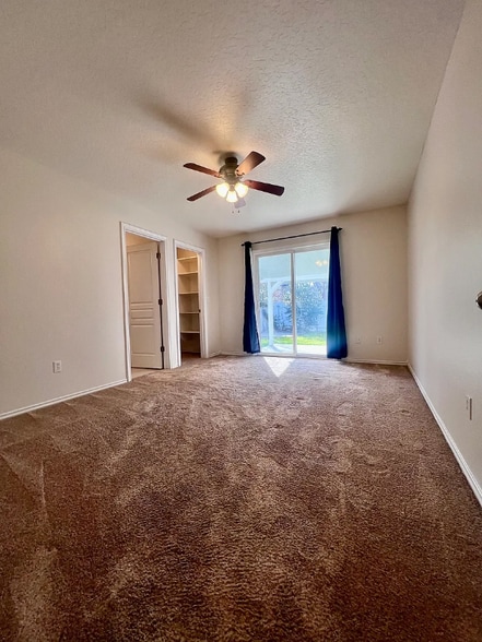 Building Photo - 16845 N Darmady Loop