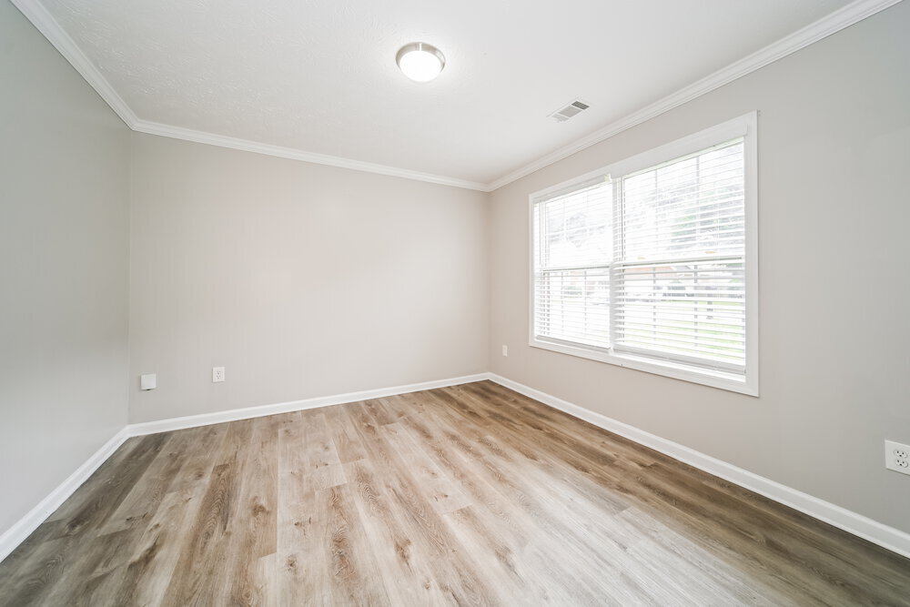 Building Photo - 129 Makenna Dr